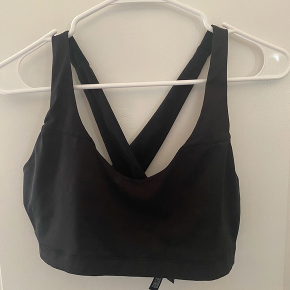 Victoria's Secret Victoria Sport Criss-Cross Sports Bra - Picture 2 of 3